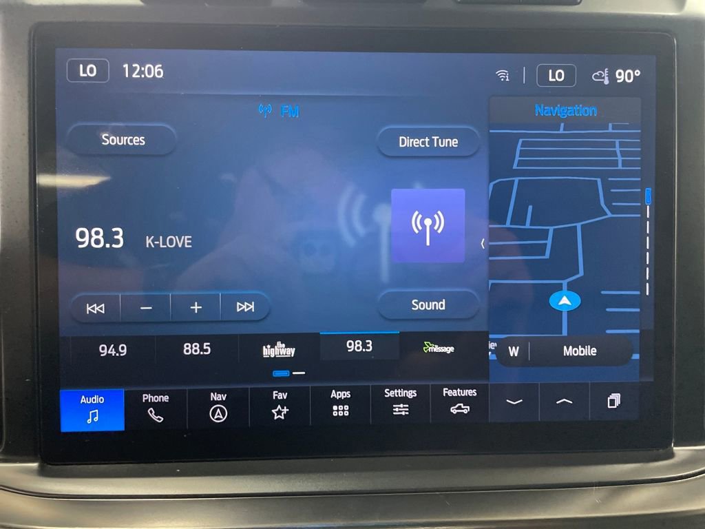 Certified 2024 Ford F250 Lariat w/ Chrome Package image 25