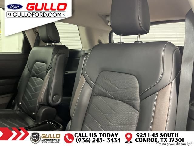 Used 2024 Nissan Pathfinder Platinum FWD image 13