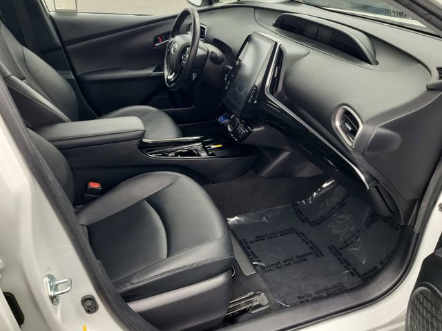 Used 2021 Toyota Prius Prime XLE FWD image 15
