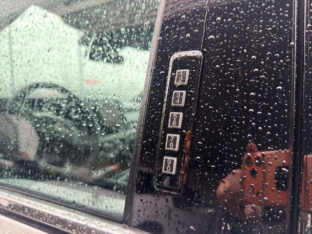 Certified 2024 Ford F350 Platinum AWD/4WD image 21