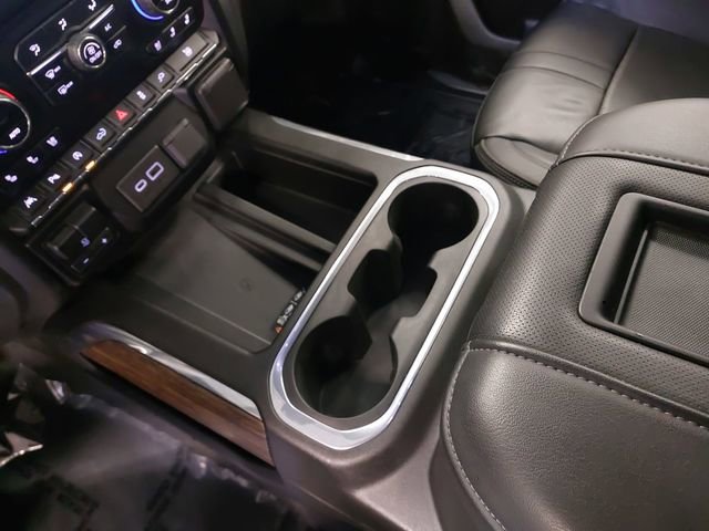 Used 2020 Chevrolet Silverado 1500 High Country image 24