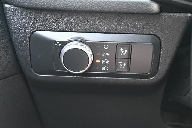 Certified 2020 Ford Escape SE FWD image 35