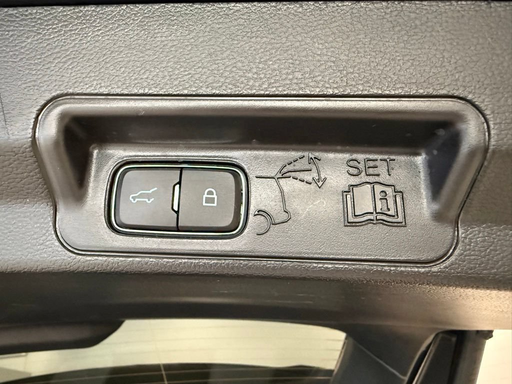 Certified 2022 Ford Explorer Timberline AWD/4WD image 15