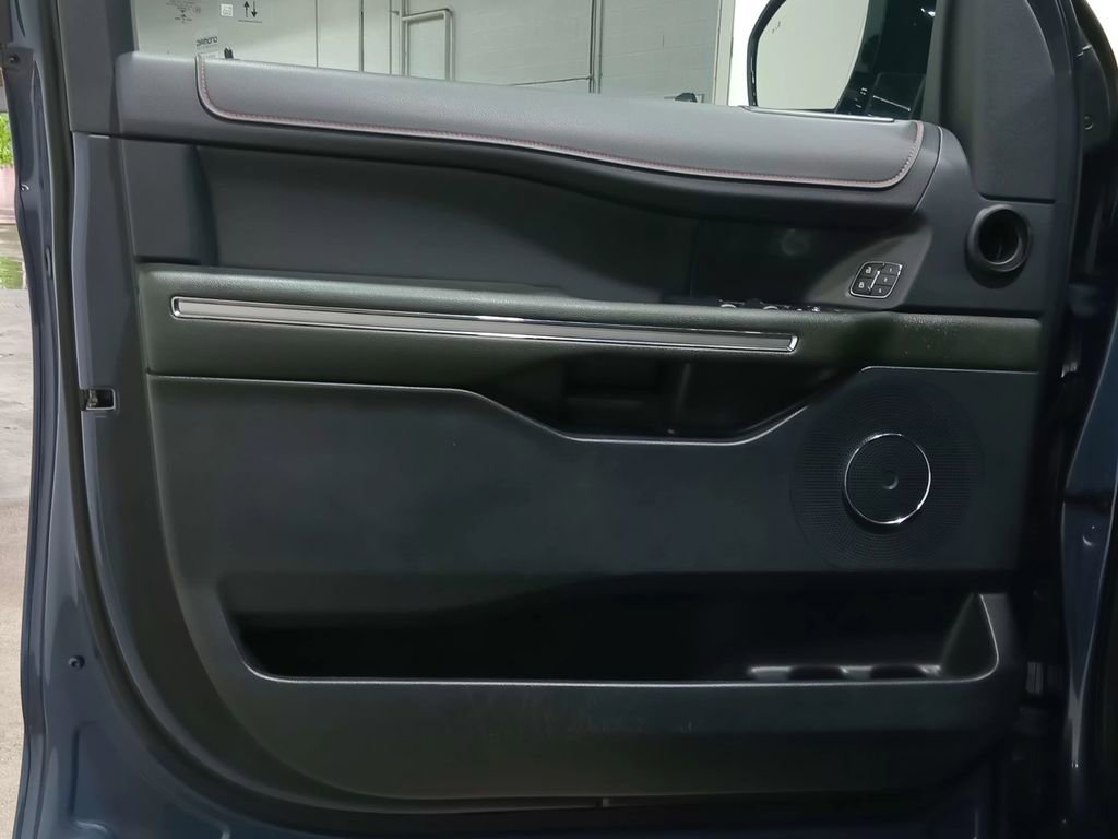 Certified 2022 Ford Expedition Timberline AWD/4WD image 18