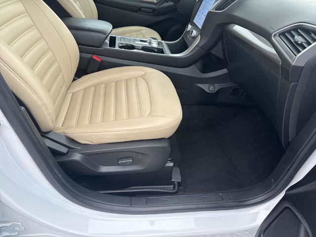 Certified 2024 Ford Edge SEL image 40