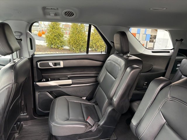 Certified 2023 Ford Explorer XLT w/ Equipment Group 202A image 20