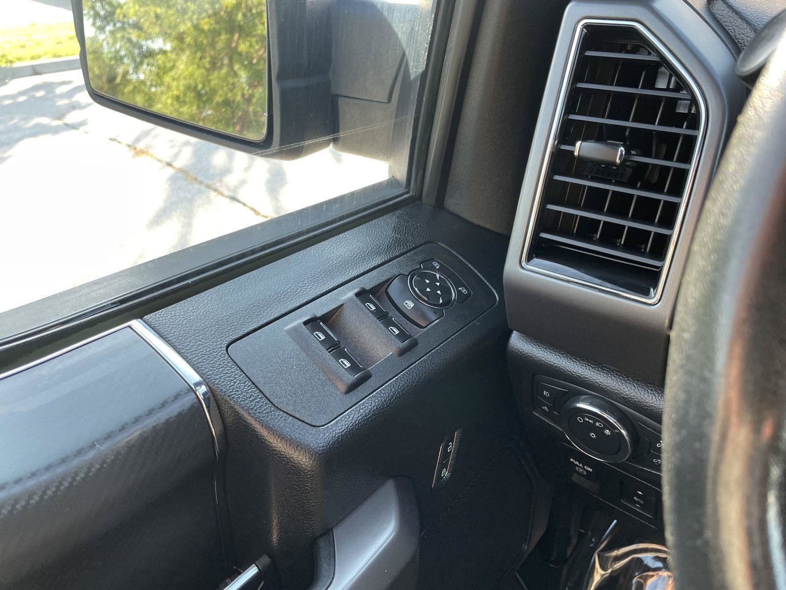 Certified 2019 Ford F150 XLT w/ Equipment Group 302A Luxury AWD/4WD image 32