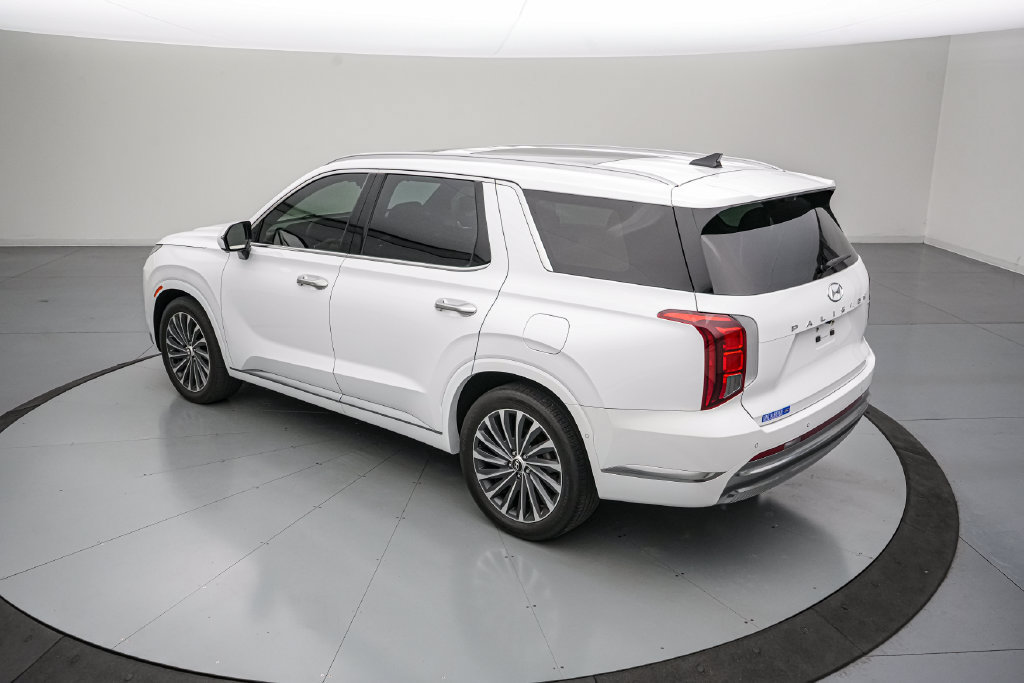 Used 2024 Hyundai Palisade Calligraphy AWD/4WD image 6