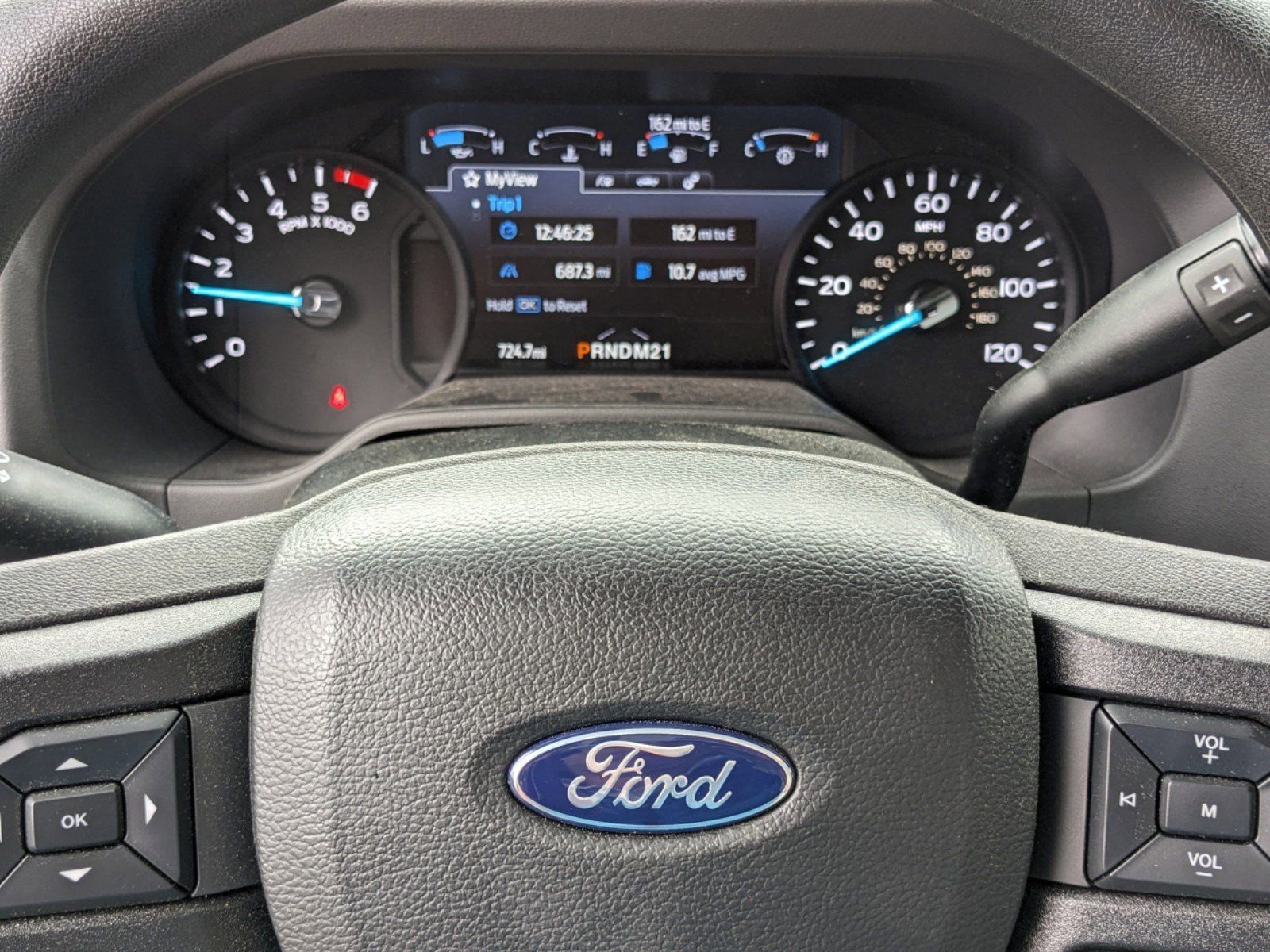 Certified 2024 Ford E-450 and Econoline 450 Super Duty w/ Driver's Safety Package image 22