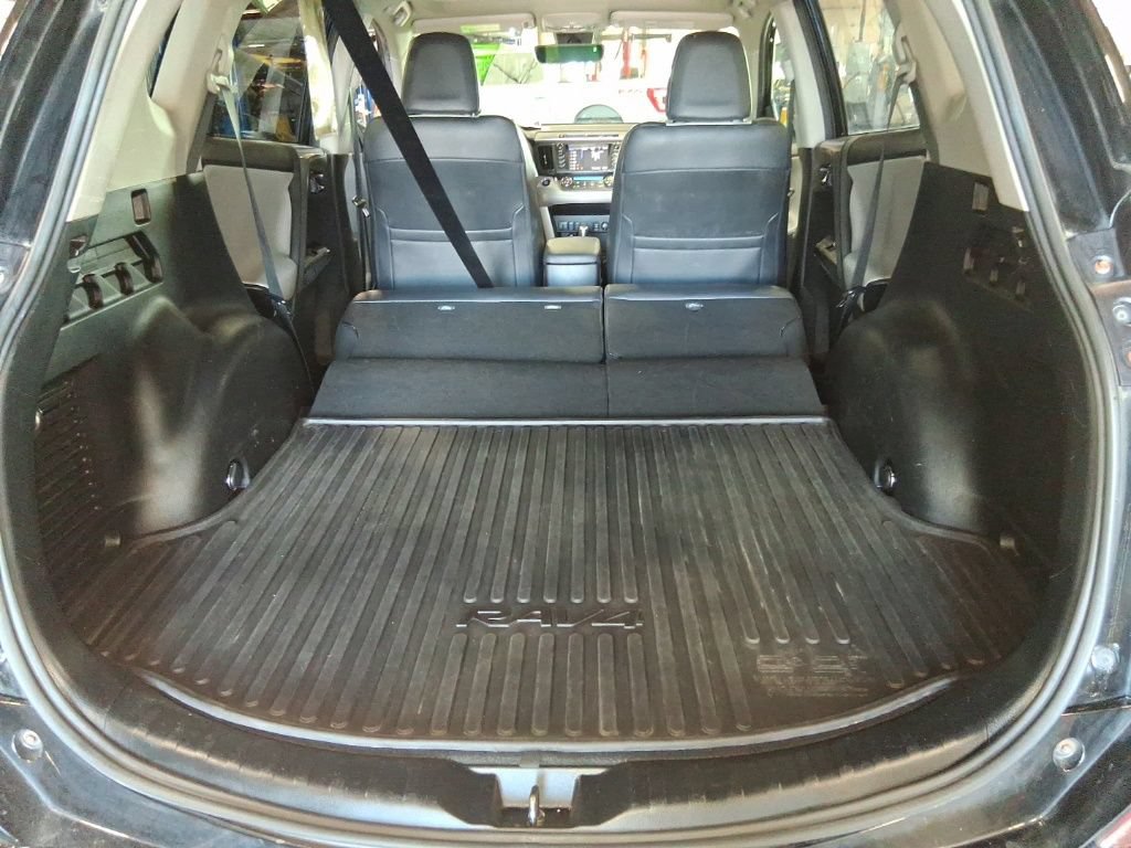 Used 2018 Toyota RAV4 Limited w/ All Weather Liner Package AWD/4WD image 10