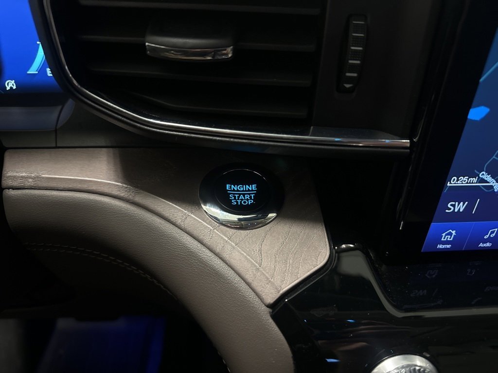 Certified 2024 Ford Explorer Platinum w/ Technology Package image 22