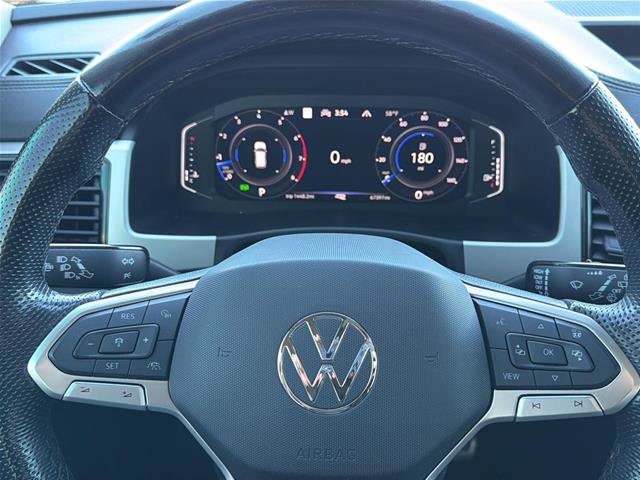 Used 2022 Volkswagen Atlas SEL R-Line AWD/4WD image 22