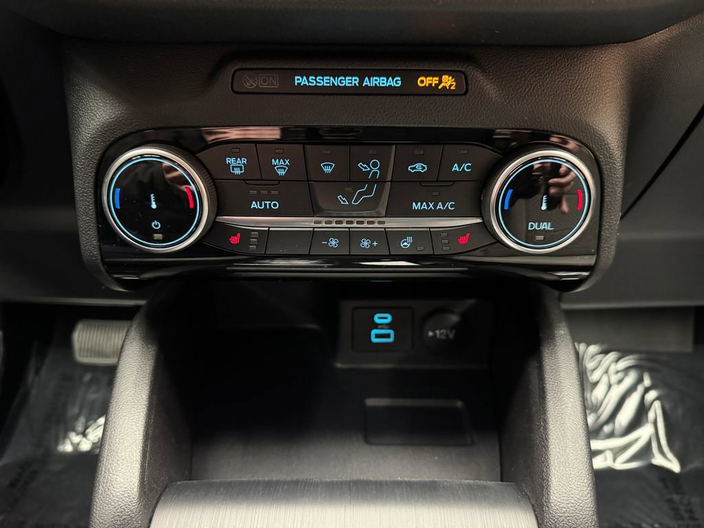 Certified 2022 Ford Escape SE w/ Convenience Package image 18