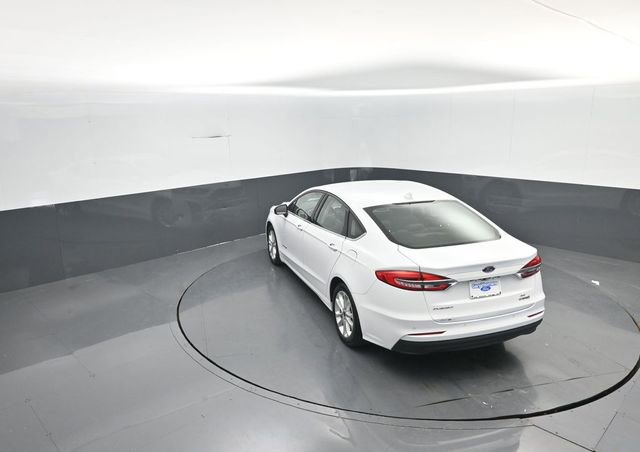 Certified 2019 Ford Fusion SE image 27