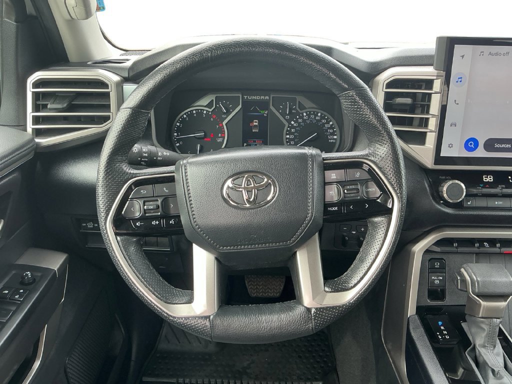 Used 2022 Toyota Tundra SR5 w/ SR5 Premium Package AWD/4WD image 18