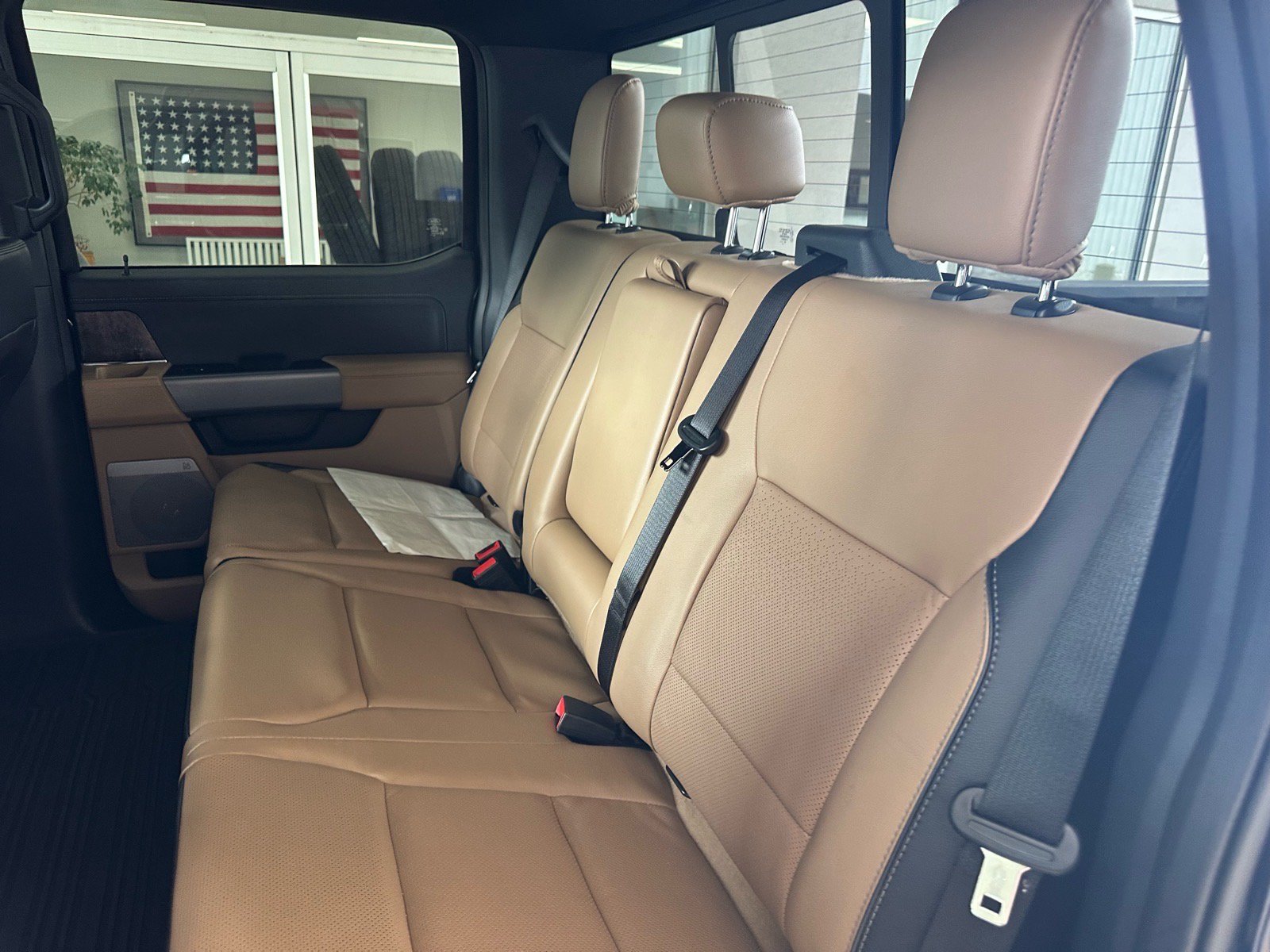 Certified 2024 Ford F250 Lariat w/ Lariat Ultimate Package AWD/4WD image 28