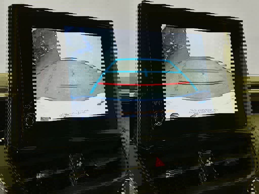 Used 2023 Toyota Corolla LE w/ LE Convenience Package image 27