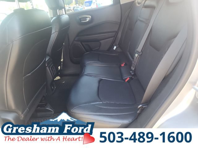 Used 2018 Jeep Compass Latitude AWD/4WD image 30