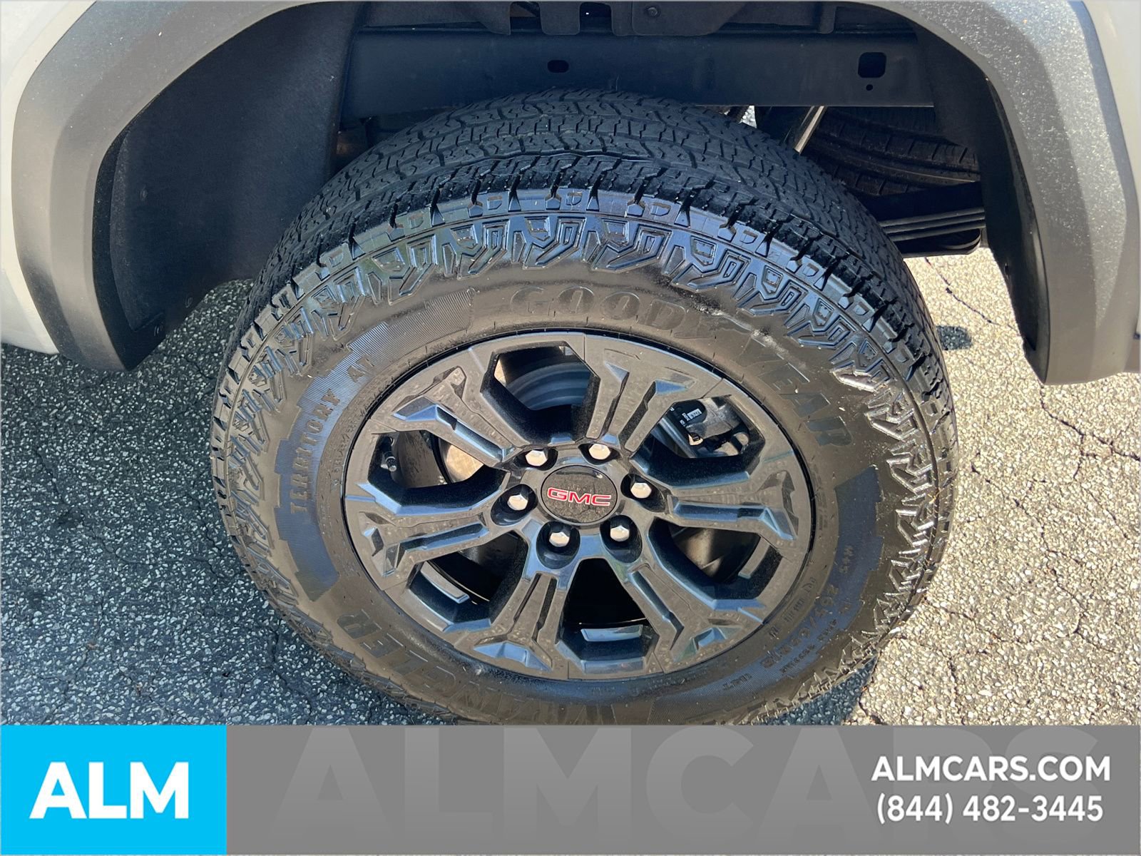 Used 2025 GMC Canyon Elevation RWD image 22