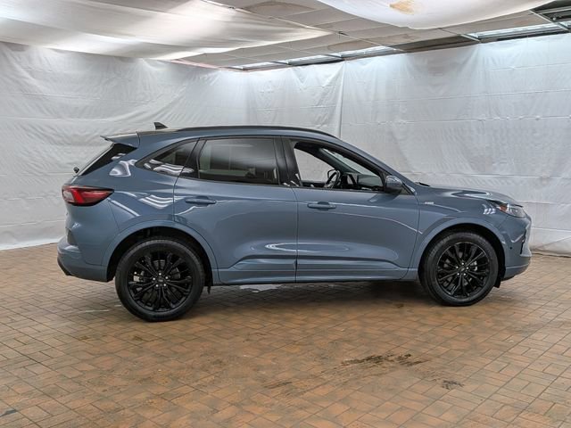 Certified 2023 Ford Escape ST-Line Elite image 6