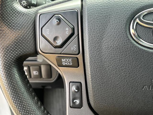 Used 2019 Toyota Tacoma TRD Sport image 16