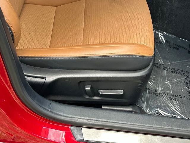 Used 2022 Lexus IS 300 w/ Premium Package RWD image 40