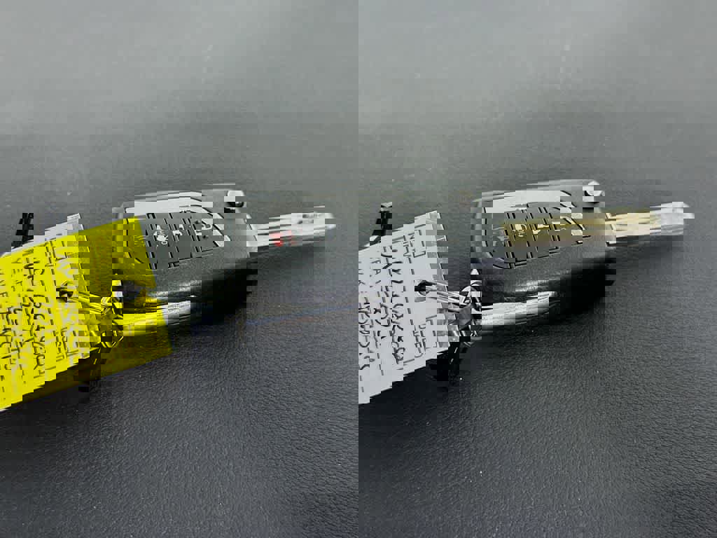 Used 2021 Toyota Corolla LE image 21