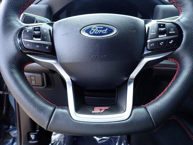 Certified 2025 Ford Explorer ST AWD/4WD image 18