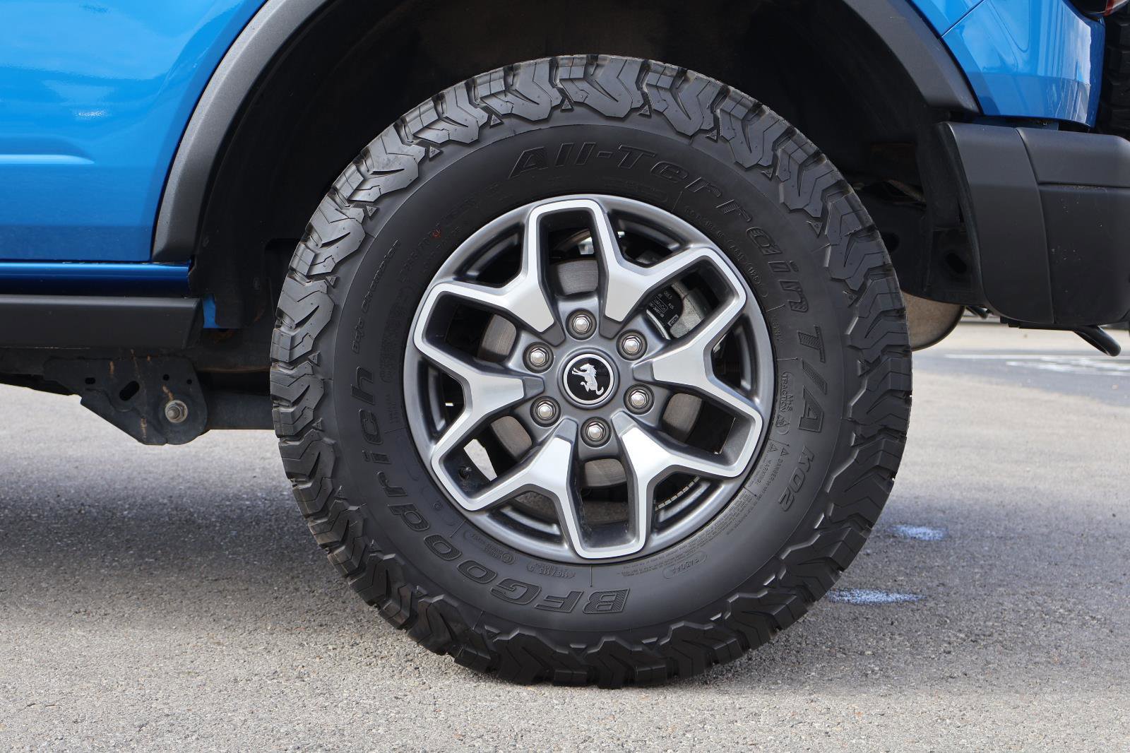 Certified 2025 Ford Bronco Badlands AWD/4WD image 11