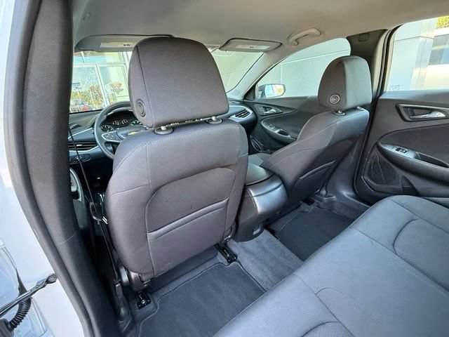 Used 2020 Chevrolet Malibu LS FWD image 15