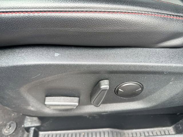 Certified 2021 Ford Edge ST-Line FWD image 12