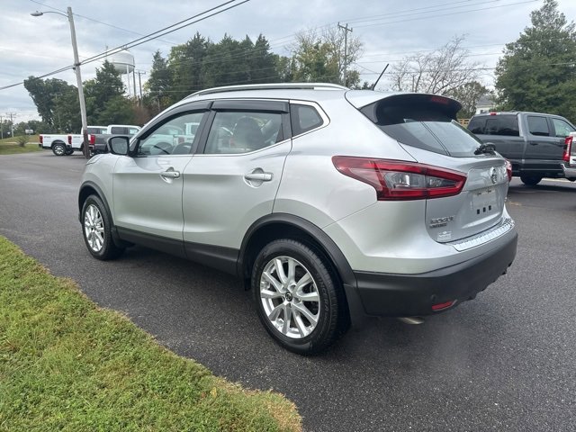 Used 2022 Nissan Rogue Sport SV image 9
