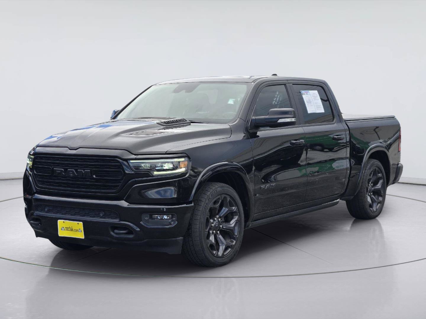 Used 2020 RAM 1500 Limited w/ Black Appearance Package RWD image 1