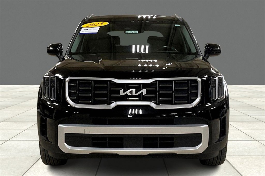 Used 2025 Kia Telluride S image 6