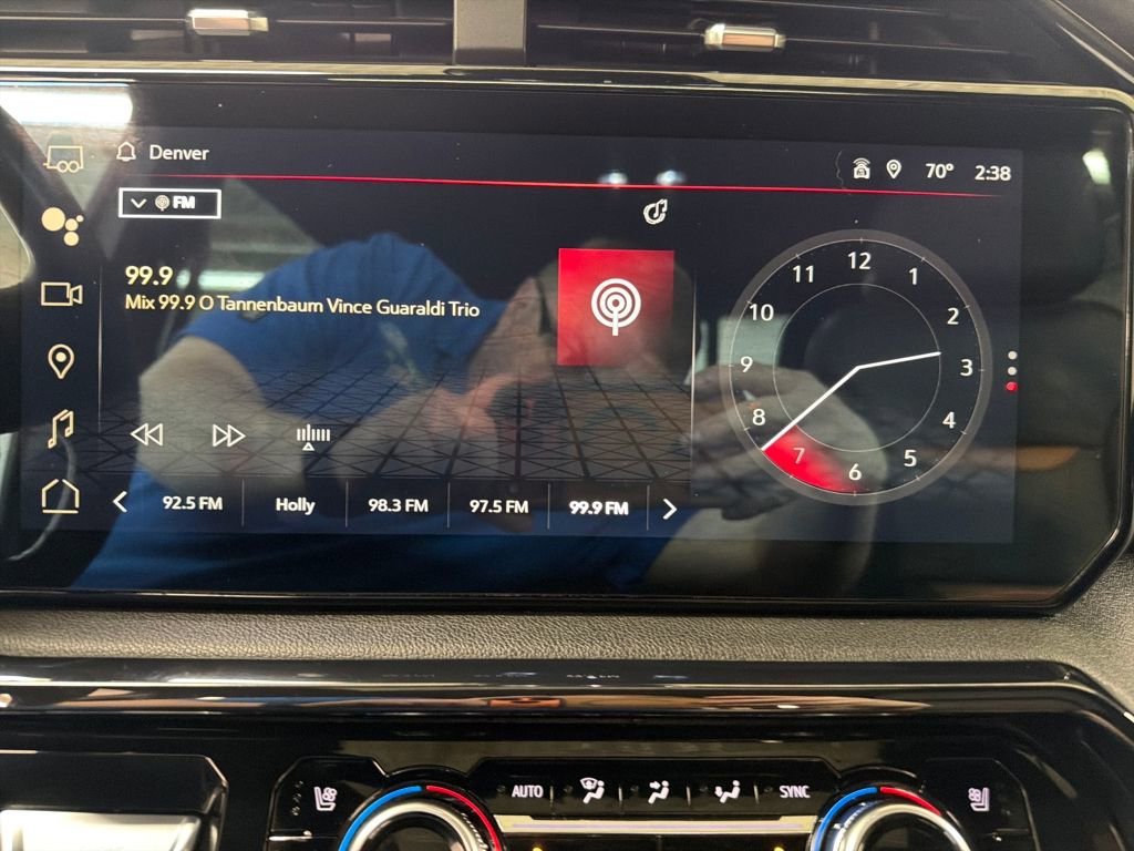 Used 2024 GMC Sierra 2500 AT4 w/ AT4 Premium Plus Package image 26