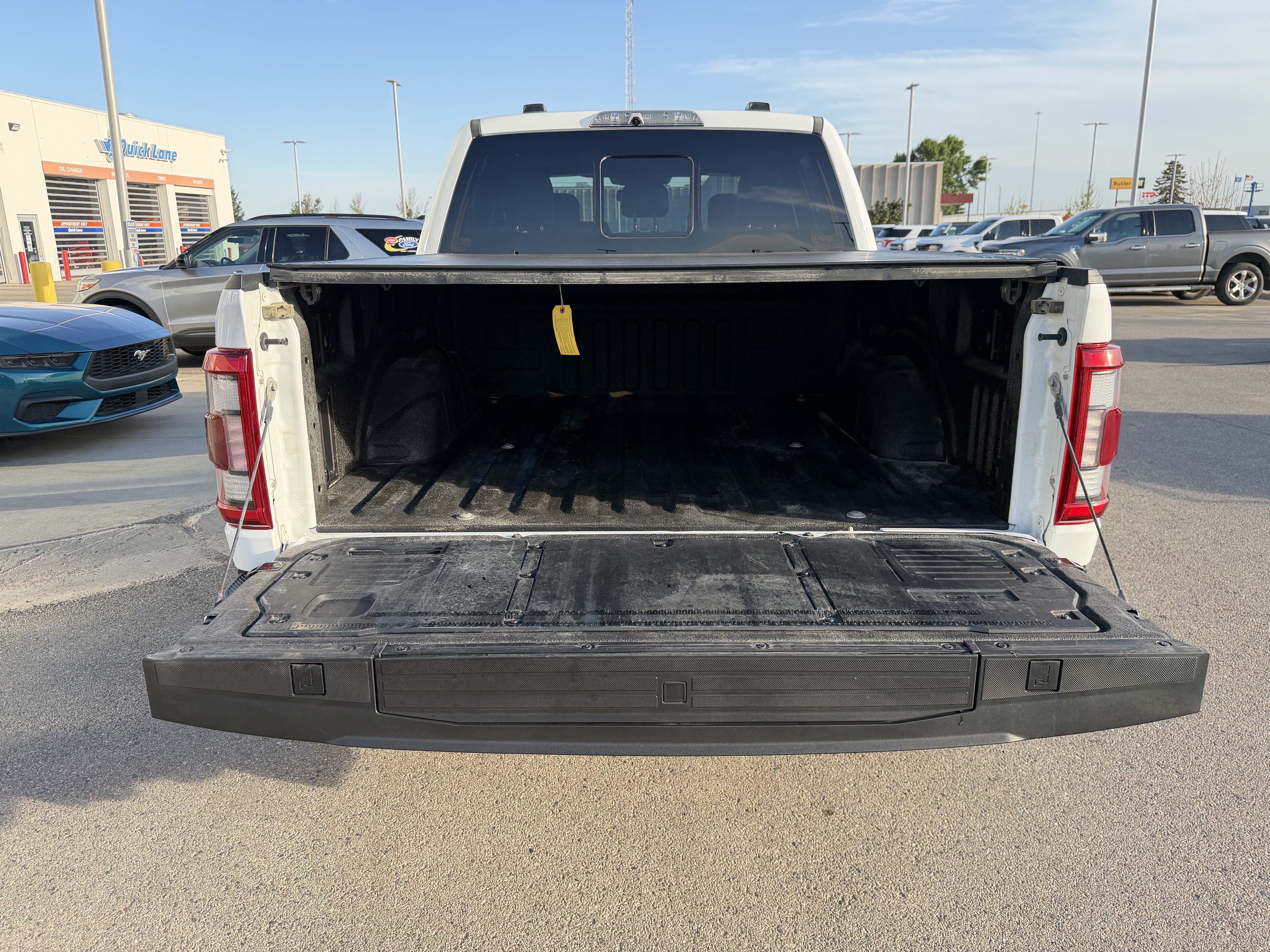 Certified 2023 Ford F150 Raptor w/ Raptor Carbon Fiber Package AWD/4WD image 11