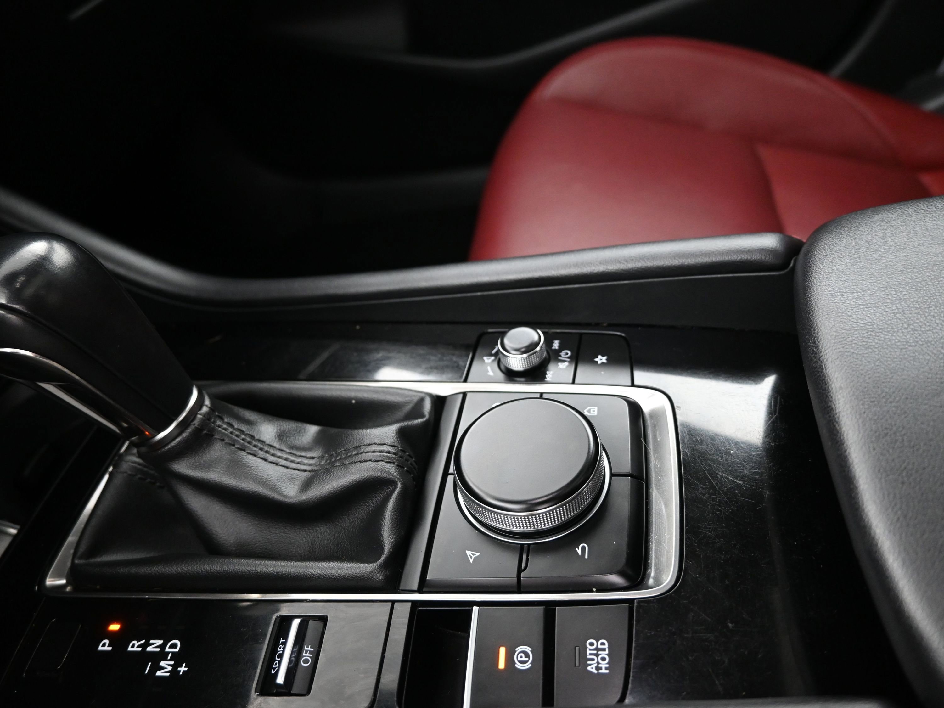 Used 2024 MAZDA MAZDA3 s image 40