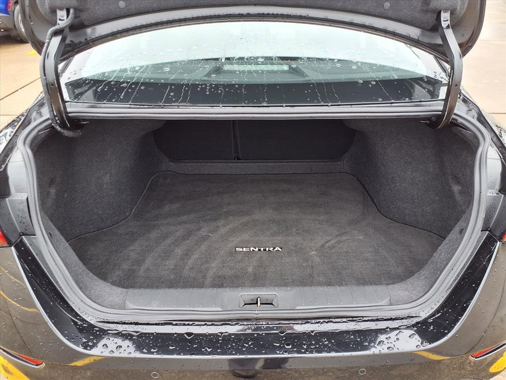 Used 2023 Nissan Sentra SV image 29