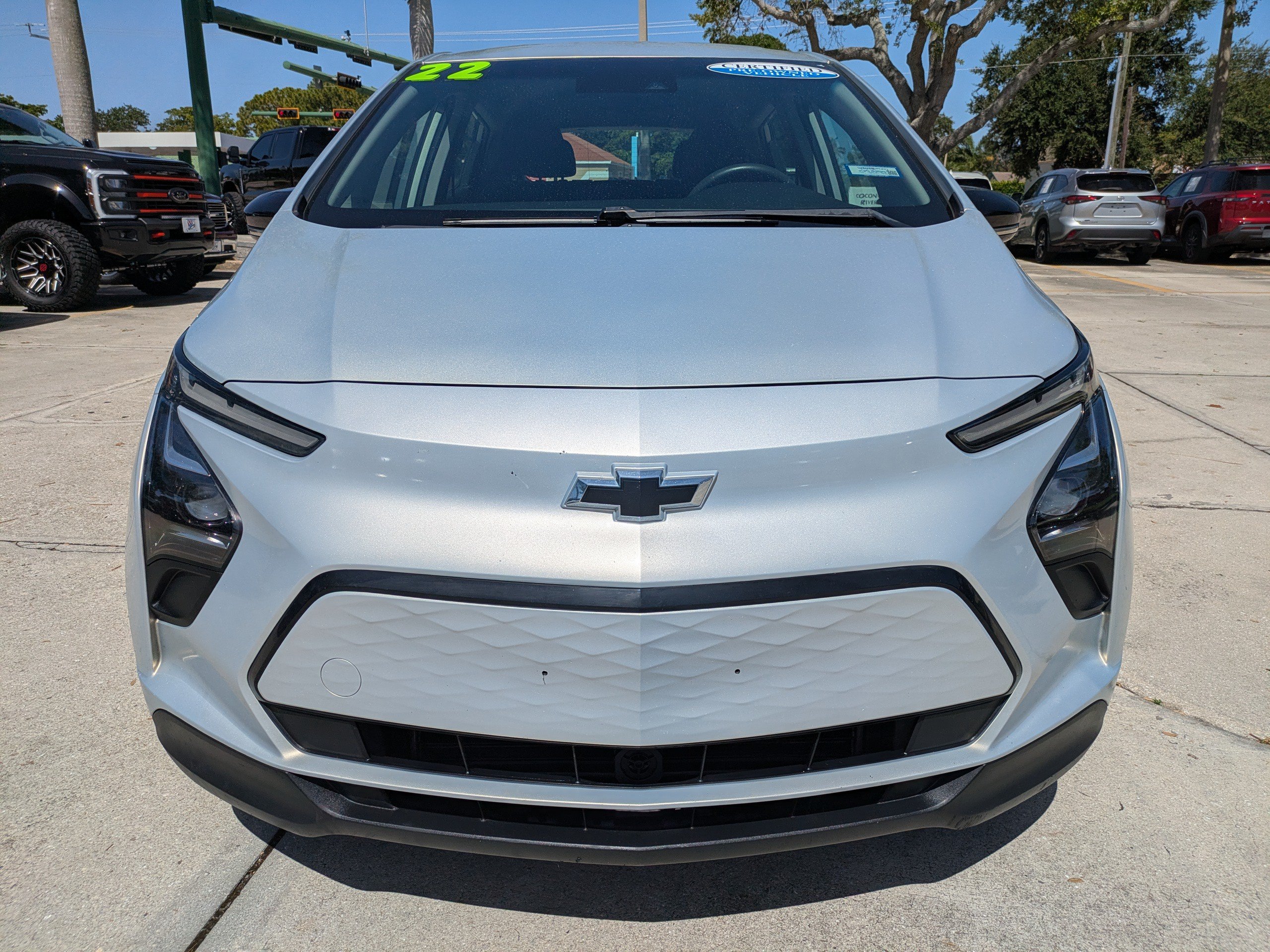 Used 2022 Chevrolet Bolt LT FWD image 8