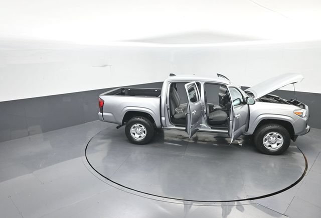 Used 2023 Toyota Tacoma SR AWD/4WD image 44