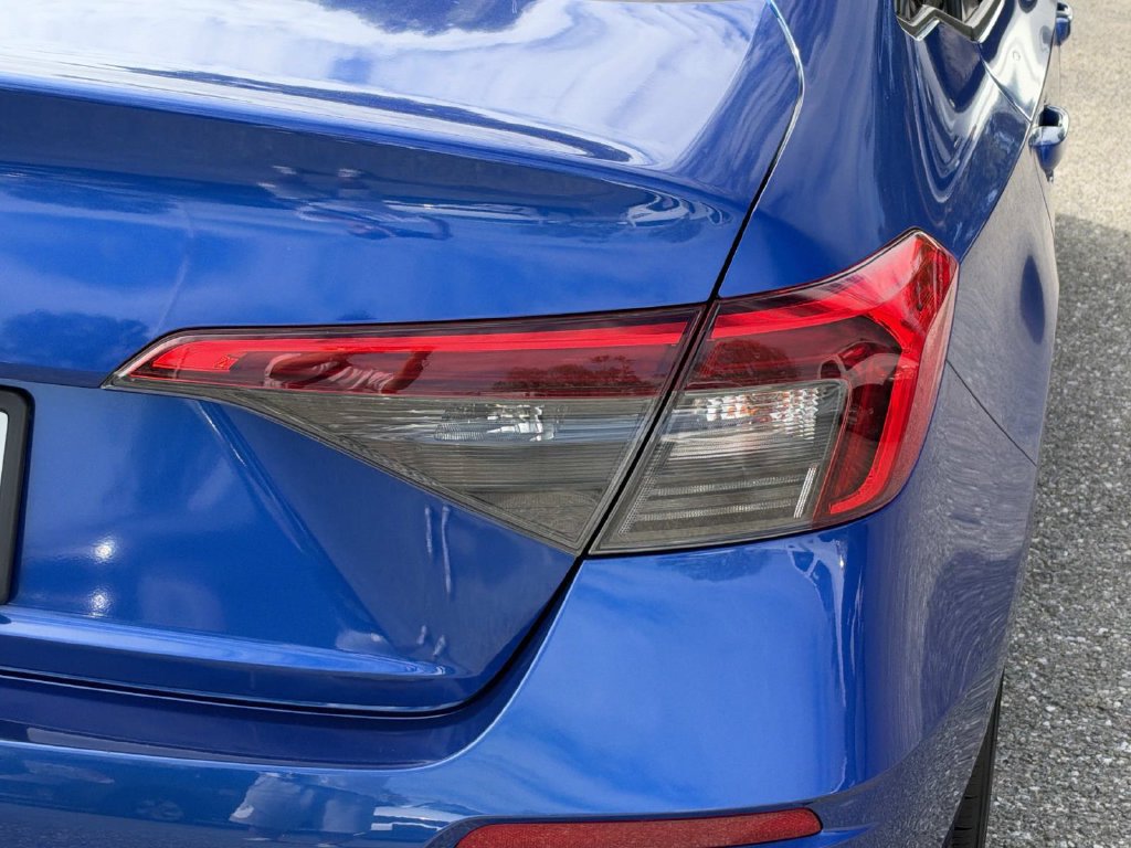 Used 2022 Honda Civic LX image 8