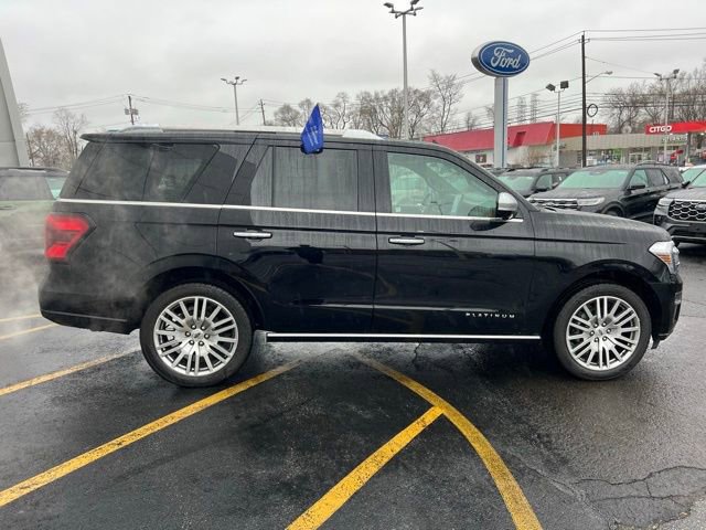 Certified 2023 Ford Expedition Platinum AWD/4WD image 11