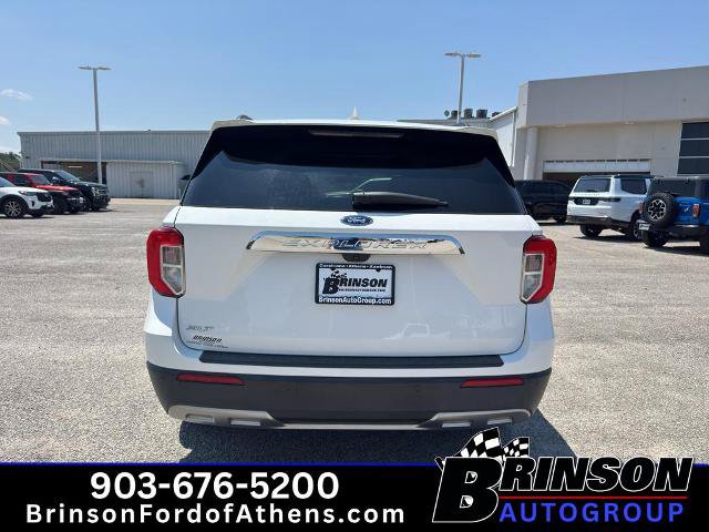 Certified 2023 Ford Explorer XLT w/ Equipment Group 202A RWD image 6