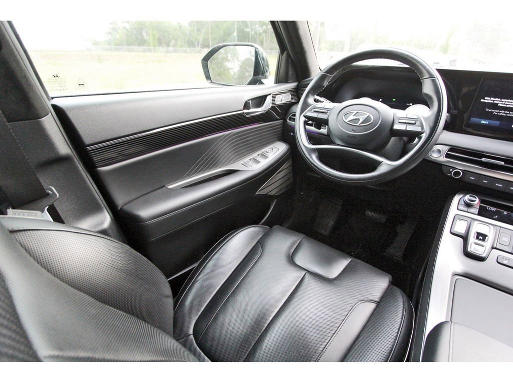 Used 2024 Hyundai Palisade Calligraphy image 12
