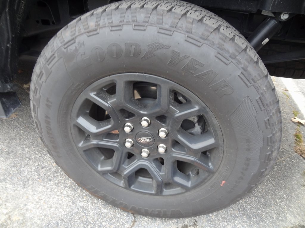 Certified 2025 Ford F150 XLT w/ Equipment Group 302A MID image 15