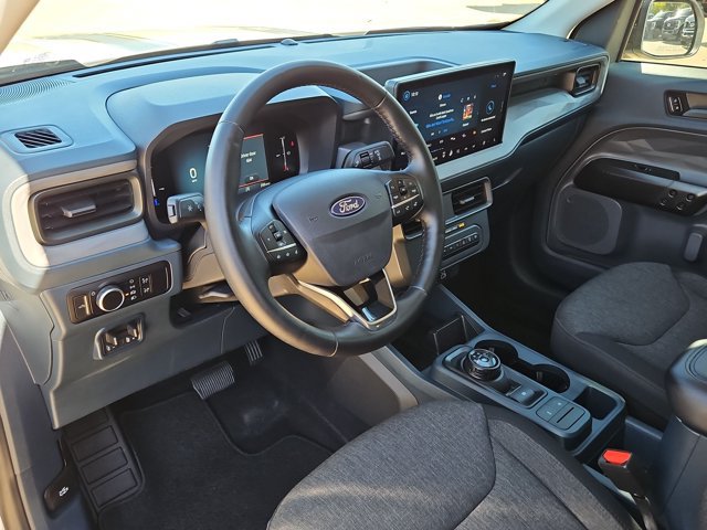 Certified 2025 Ford Maverick XLT w/ XLT Luxury Package AWD/4WD image 10