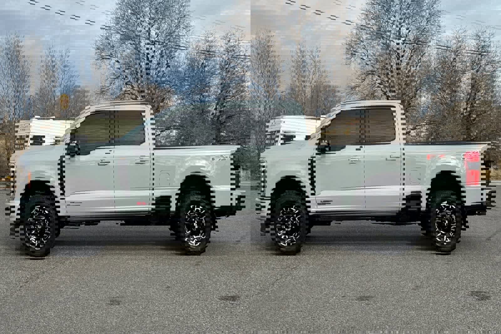 Certified 2025 Ford F350 Platinum image 2
