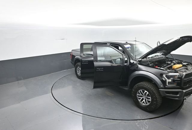 Certified 2017 Ford F150 Raptor w/ Equipment Group 802A Luxury AWD/4WD image 40