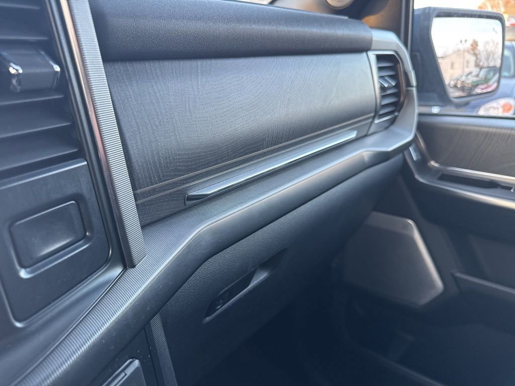 Certified 2023 Ford F150 Platinum w/ Equipment Group 701A High image 37