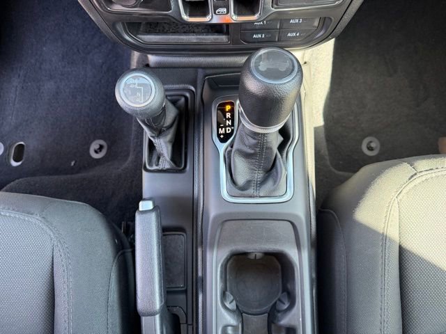 Used 2023 Jeep Wrangler Sport S image 18